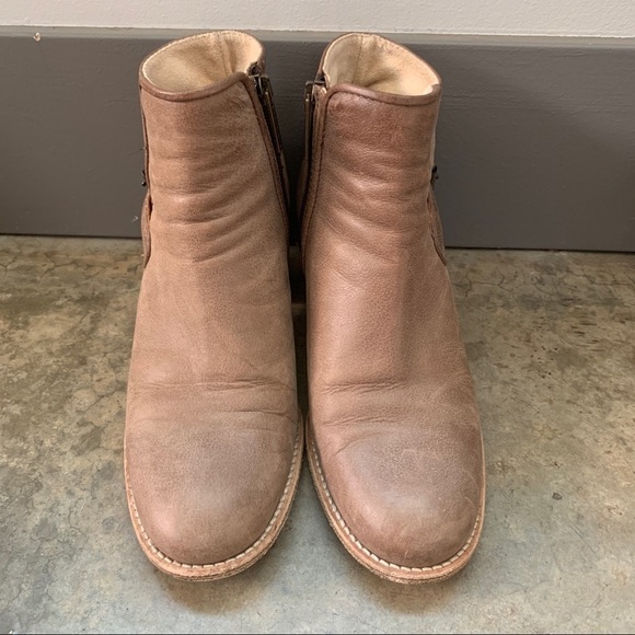 Aquatalia Tan Leather Booties Size 7 - Picture 1 of 10
